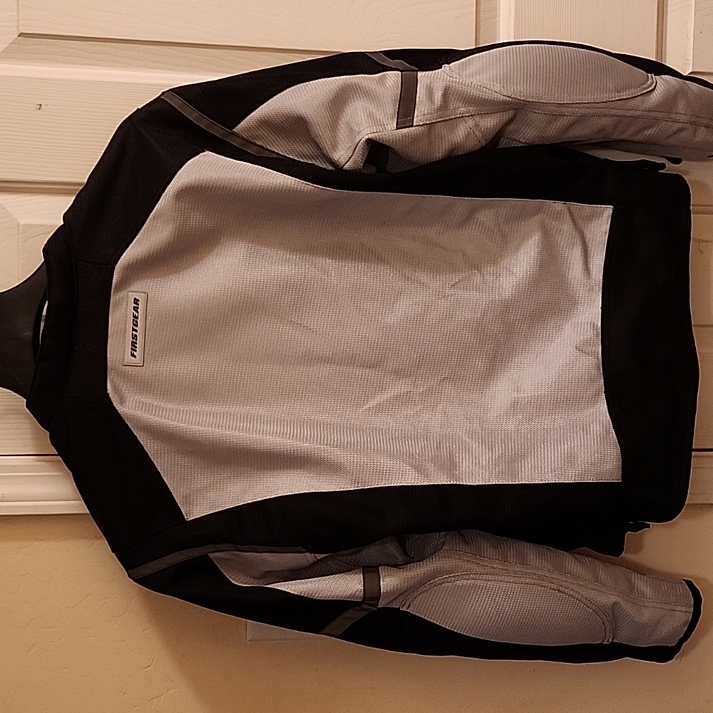 FIRSTGEAR - Picture 2 of 2